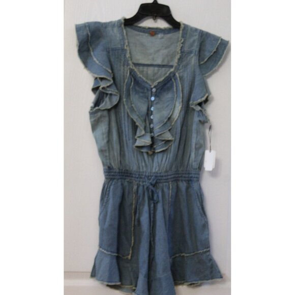 NWT Free People FP One Naya Chambray Romper Flutter sleeves Smocked Size XS - Picture 1 of 7